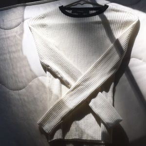 long sleeve crew neck